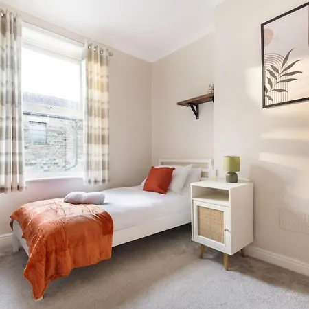Cosy 3br Weekly Stay, Central, Parking, Ideal For Work Harrogate